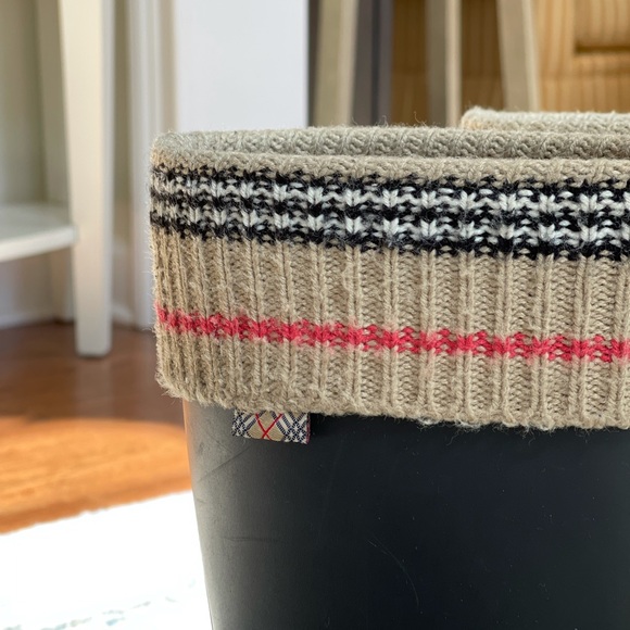 Burberry Knit Top Trim Black Rubber Rain Boots - Picture 4 of 8